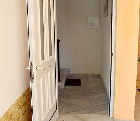 Socrates Olympiakí Aktí