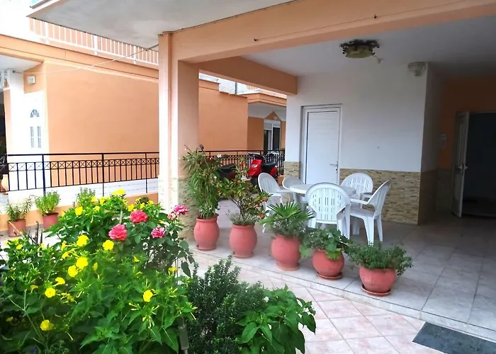 Socrates Apartman *