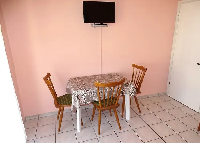 Socrates Apartman