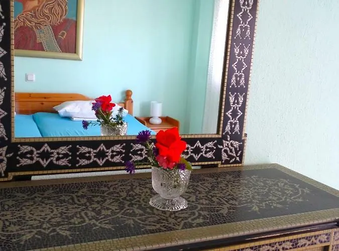 Socrates Lejlighed Olympiakí Aktí